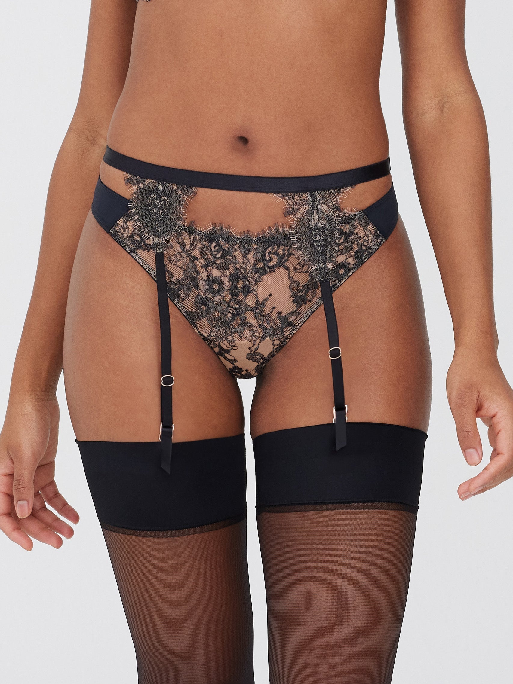 Entice Lace Garter Belt - Black/Nylon Skarlett Blue Entice Lace Garter Belt - Black/Nylon Skarlett Blue